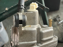 Load image into Gallery viewer, DF 150 hp Suzuki VST SEPARATOR 15600-96J03 four stroke 2020 175 200 hp compatible