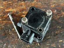 Lade das Bild in den Galerie-Viewer, 200 hp Mercury DFI THROTTLE POSITION INDICATOR 832952-1 832952-2 two stroke