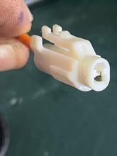 Load image into Gallery viewer, DF 25 hp 33410-95J00 IGNITION COIL ASSY ig6105 FOUR STROKE 2006-2014 $40