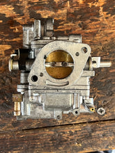 Cargar imagen en el visor de la galería, DF 25 hp Suzuki 13200-95J00 CARBURETOR twin V STARTER ASSY 13368-95J00 Four Stroke 2006-2014