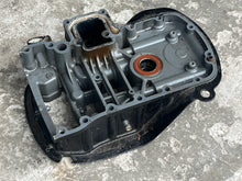 Lade das Bild in den Galerie-Viewer, sold ebay aug2025————DF 140 115 hp Suzuki 51110-90821-0EP 51110-90810-0EP ENGINE HOLDER 2001-2011 four stroke