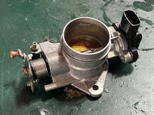 Lade das Bild in den Galerie-Viewer, vf 90 75 hp Yamaha THROTTLE BODY 6FP-13751-00-00 2017-2022 four stroke