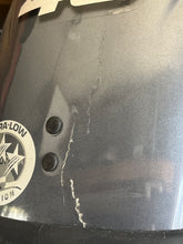 Cargar imagen en el visor de la galería, f 40 hp Yamaha Jet Drive TOP COWLING 6BG-42610-11-00, AIR DUCT AIR DUCT 6BG-42613-00-00 four stroke 2012-2018