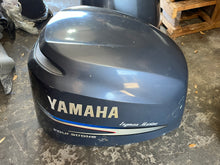 Lade das Bild in den Galerie-Viewer, F200, F 225 hp Yamaha TOP COWLING four stroke LOCAL PICK UP ONLY