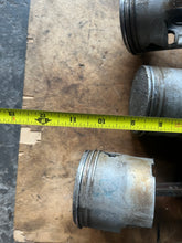 Lade das Bild in den Galerie-Viewer, DT 75 85 hp Suzuki CRANKSHAFT two stroke