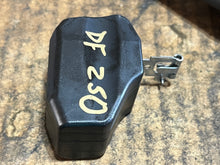 Load image into Gallery viewer, DF 250 225 200 hp Suzuki 15650-93J00 vst FLOAT four stroke 2005-2021 with PIN 15654-99E00