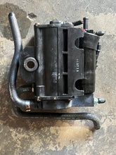 Cargar imagen en el visor de la galería, tested 40 50 60 75 90 hp Evinrude e-tec vst VAPOR SEPARATOR PUMP 5008072 two stroke 2009-2012