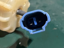 Cargar imagen en el visor de la galería, DF 200 hp Suzuki FUEL FILTER 15410-92J01 four stroke 2019 some compatibility 150 175 hp