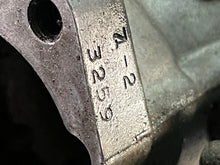 Cargar imagen en el visor de la galería, 175 hp Mercury CARBURETOR SET 9672A4 9672A5 9672A6 3308-9672-C two stroke V6