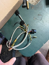 Lade das Bild in den Galerie-Viewer, 90 75 hp Yamaha CDI CU7386 6H0-85540-04-00 control unit Two Stroke 2000 compat 1998-2001