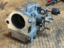 Cargar imagen en el visor de la galería, 90 hp Mercury CARBURETOR SET WBE 87-1 87-2 87-3 3301-824854T09 3301-824854T10 3301-824854T11 two stroke OIL-INJECTED 65 75 hp Compatible,  8252041 THROTTLE LINK, 193858 LINK ROD