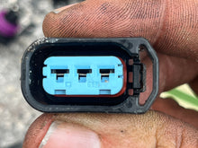 Cargar imagen en el visor de la galería, 115 100 hp Mercury ENGINE HARNESS electrical 892579T13 four stroke EFI
