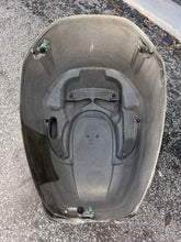 Load image into Gallery viewer, damaged 200 225 hp Yamaha HPDI TOP COWLING 6P5-42610-00-NA two stroke 2005-2006 motor cover, engine cover, hood for 3.1 liter outboards