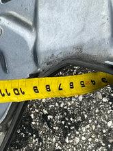 Load image into Gallery viewer, F 100 80 hp Yamaha BOTTOM COWLING ASSY 67F-42710-00-4D four stroke 1999-2002