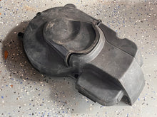 Cargar imagen en el visor de la galería, 150 175 200 hp Yamaha hpdi FLYWHEEL COVER 68F-81337-10-00 two stroke 2004-2014