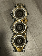 Load image into Gallery viewer, 2 left for dealer pickup jan2026——90 hp Yamaha CYLINDER HEAD 1 6H1-11111-01-94 COVER 688-11191-00-9M two stroke 1984-2001 some compatibility 75 80 hp