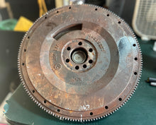 Cargar imagen en el visor de la galería, Mercruiser 14” Flywheel 12557590 with engine coupler 167 tooth wf1, 6K27 4.3 Liter