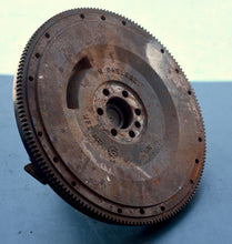 Cargar imagen en el visor de la galería, Mercruiser 14” Flywheel 12557590 with engine coupler 167 tooth wf1, 6K27 4.3 Liter