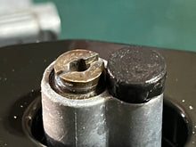 Load image into Gallery viewer, f 80 hp Yamaha CARBURETOR 1 or 3 67G-14901-10-00 Four Stroke 1999-2002