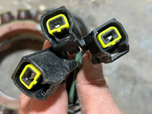 Lade das Bild in den Galerie-Viewer, f 250 hp Yamaha BASE ASSEMBLY stator pulser 6P2-81460-00-00 four stroke 2005-2018 PULSER COIL 6P2-85580-00-00