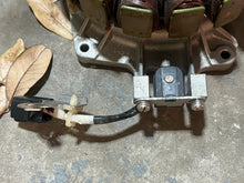 Lade das Bild in den Galerie-Viewer, f 250 hp Yamaha BASE ASSEMBLY stator pulser 6P2-81460-00-00 four stroke 2005-2018 PULSER COIL 6P2-85580-00-00
