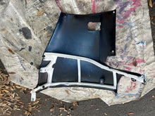 Cargar imagen en el visor de la galería, BFT 225 hp Tohatsu under cover side bottom HZVL-63715-900ZA COVER COMP strbd