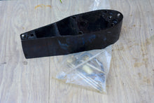 Cargar imagen en el visor de la galería, 60 55 50 45 40 hp Mercury extension spacer 816696A3 SPACER KIT-BLACK 3 cyl Four Stroke