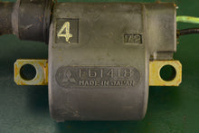Cargar imagen en el visor de la galería, DT 140 115 hp Suzuki 33410-94620 IGNITION COIL ASSY, NLA oem f6t418 Two Stroke 9” cord