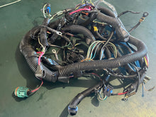 Cargar imagen en el visor de la galería, 225 hp Mercury 84-825433a3 electrical wiring harness 3.0 Liter EFI,  for use with 4-pin ign coils