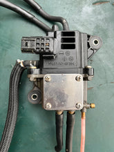 Cargar imagen en el visor de la galería, currently testing——MFS 20 15 9.9 hp Tohatsu 3RS101500 fuel VAPOR SEPARATOR vst four stroke 2017-2022 MFS20e