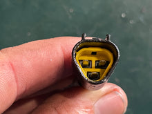 Load image into Gallery viewer, 90 hp Yamaha POWER TILT RELAY 61A-81950-00-00 two stroke OEM 25 - 90 hp 1990-2008