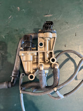 Load image into Gallery viewer, f 115 hp Yamaha 68V-1312A-00-00 iac isc CONTROL VALVE, 68V-14960-00-00 valve BODY ASSY, 68V-82380-00-00 map PRESSURE SENSOR valve intake FOUR STROKE