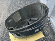 Lade das Bild in den Galerie-Viewer, f 115 hp Yamaha 68V-42610-10-8D TOP COWLING four stroke 115 hp engine cover 2002-11