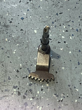 Lade das Bild in den Galerie-Viewer, BF 135 Honda 24320-ZY6-000 ROD A, SHIFT, 24610-ZY6-000 SHIFT SHAFT A, 115 140 150