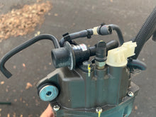 Cargar imagen en el visor de la galería, f 60 Yamaha 6C5-14180-22-00 FLOAT CHAMBER ASSY vst 2015-2020 50 60 hp TESTED, 6C5-13906-01-00 PRESSURE REGULATOR