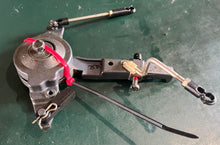 Load image into Gallery viewer, 90 85 75 hp Yamaha 688-41632-01-94 MAGNETO CONTROL LEVER, 688-41211-01-00 ACCELERATOR LINK, 662-41237-01-00 LINK JOINT, Yamaha 90508-29M05-00 TORSION SPRING, 688-41631-01-94 MAGNETO CONTROL LEVER, 663-48344-00-00 CONTROL CABLE END