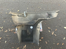 Load image into Gallery viewer, DF 140 115 hp Suzuki 61811-90j00 61821-90j00 side covers bottom cowl