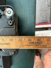 Cargar imagen en el visor de la galería, BF 135 150 hp Honda 30416-ZY6-010 ELECTRONIC PARTS CASE cdi ecu electrical