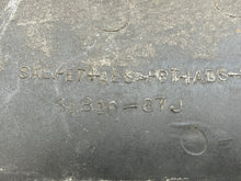 Lade das Bild in den Galerie-Viewer, DF 50 60 40 hp Suzuki 61811-88L30-0EP short SIDE STBD COVER 61821-88L30-0EP short COVER, SIDE PORT S 2015 df50avt 61821-87j 61810-87j 2014-2016