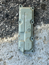 Load image into Gallery viewer, DF 90 100 115 140 hp Suzuki 11330-90J00 CRANKCASE COVER water jacket
