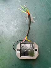Cargar imagen en el visor de la galería, MFS 20 15 9.9 hp Tohatsu 3RS760600M voltage regulator RECTIFIER ASSY electrical FOUR STROKE MFS20e