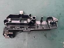 Cargar imagen en el visor de la galería, f 60 Yamaha 6C5-81948-00-00 BRACKET electrical relay 50 60 hp 2009 - 2022