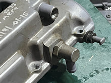 Load image into Gallery viewer, f 90 75 hp Mercury 804118T1 Cylinder Head Rocker Cover 80 100 hp Yamaha 67F-11191-01-1S Four Stroke