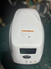 Cargar imagen en el visor de la galería, MFS 5 hp Tohatsu 3YGW676450 TOP COWL cover MFS5D LPG Propane