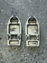 Cargar imagen en el visor de la galería, BF 135 150 Honda LOWER MOUNTING HOUSING cover set 50111-ZW1-010ZA extension case Four Stroke compatible 115 130 hp