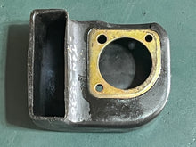 Cargar imagen en el visor de la galería, 25 30 hp Tohatsu Nissan 3P0032000 CARBURETOR, 356040001 FUEL PUMP 346022300 FUEL BILER, 346024111 AIR SILENCER two stroke 2003