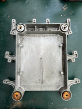 Load image into Gallery viewer, 150 175 200 HP Yamaha hpdi 68F-85142-00-94 BRACKET Two Stroke