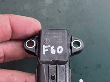 Cargar imagen en el visor de la galería, f 60 hp Yamaha 68F-83688-00-00 PRESSURE SENSOR intake OEM 50-90 hp