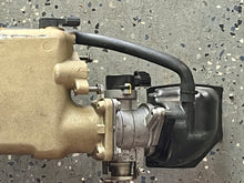 Cargar imagen en el visor de la galería, MFS 50 40 hp Tohatsu 3KY020910 INTAKE MANIFOLD & 3KY101000 THROTTLE BODY, t/ map sensor 3KY102140, 3KY024090 SILENCER