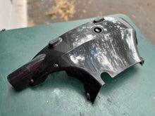 Cargar imagen en el visor de la galería, sold july2025—-DF 40 50 hp Suzuki side cover set 61810-87810-0EP SET, 61821-87J01-0EP 61821-87J01-0EP four stoke 1999-2010 evinrude numbers 5032810 5032811